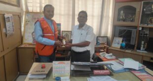 Awareness for Students : चिकनपॉक्स बचाव महाभियान में विद्यार्थियों को जागरूकता, औषधि वितरण और स्वास्थ्य संरक्षण का संदेश दिया गया