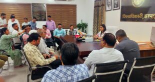 District Magistrate Kavita : हापुड़ में नवागत जिलाधिकारी कविता मीना ने संभाला कार्यभार, विकास और जनसंवाद पर दिया जोर