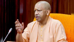 यूपी में संविदा कर्मचारियों के लिए बड़ी गुड न्यूज, जानें योगी सरकार ने किया क्या बड़ा फैसला