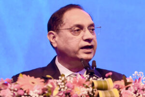 SEBI Chief : AI-आधारित साइबर सुरक्षा खतरे बाजार की विश्वसनीयता के लिए बड़ा जोखिम: सेबी प्रमुख