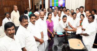 Velumani Face-to-Face : तमिलनाडु विधानसभा में AIADMK की सियासी जंग, ईपीएस और वेलुमणि आमने-सामने