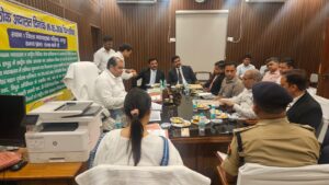 Meeting held : हापुड़ में राष्ट्रीय लोक अदालत की सफलता हेतु प्रशासनिक अधिकारियों के साथ समीक्षा बैठक आयोजित