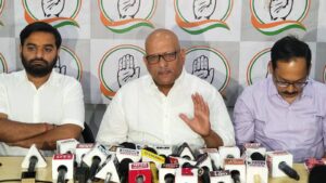 Congress Press Conference : लखनऊ में कांग्रेस की प्रेसवार्ता, किसान-नौजवान बचाओ यात्रा 1 मई से शुरू होगी