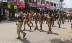 Inspected : जौनपुर में यातायात व्यवस्था सुधारने सड़क पर उतरे एसएसपी, चौराहों और रोडवेज का निरीक्षण किया
