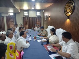 Public Issues : हापुड़ तहसील समाधान दिवस में जनसमस्याओं के त्वरित निस्तारण और प्रशासनिक जवाबदेही पर विशेष जोर