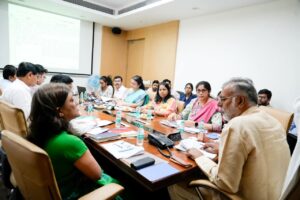 Rural Development : भोपाल समीक्षा बैठक में ग्रामीण विकास योजनाओं के पारदर्शी क्रियान्वयन और समयबद्ध कार्यों पर जोर दिया गया
