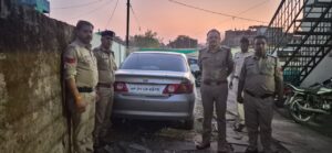 Car Seized : हिण्डोरिया पुलिस की बड़ी कार्रवाई: अवैध शराब तस्करी पर शिकंजा, लाखों की शराब और कार जब्त