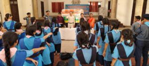 TB-Free India : हापुड़ में स्काउट गाइड छात्रों को टीबी जागरूकता और टीबी मुक्त भारत की दिलाई शपथ