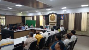 Society Meeting : हापुड़ में सुनार समाज की बैठक, व्यापारिक समस्याओं और सरकारी योजनाओं पर विस्तृत चर्चा
