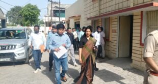 Development Block : गढ़मुक्तेश्वर विकास खंड का निरीक्षण, योजनाओं को अंतिम व्यक्ति तक पहुंचाने के दिए निर्देश