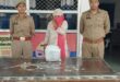 Arrested with contraband : बिंदकी पुलिस की बड़ी कार्रवाई, महिला गांजा तस्कर अवैध मादक पदार्थों सहित गिरफ्तार