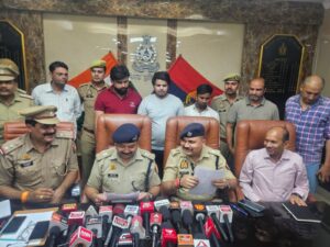 Made a major revelation : मेरठ पुलिस ने अवैध टेलीफोन एक्सचेंज और फर्जी ऑनलाइन लोन गैंग का बड़ा खुलासा किया