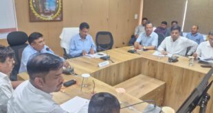 Strict rules : नल-जल योजनाओं की लंबित शिकायतों के निराकरण हेतु कलेक्टर ने अधिकारियों को दिए सख्त निर्देश