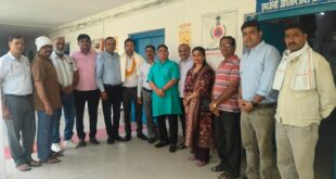 District Magistrate : रेडक्रॉस सोसाइटी फतेहपुर की नवकार्यकारिणी ने जिलाधिकारी से की शिष्टाचार भेंट