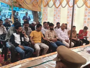 Sales Process Announced : हापुड़ में सरकारी वाहनों की नीलामी, इनोवा और टाटा सूमो बिक्री प्रक्रिया घोषित