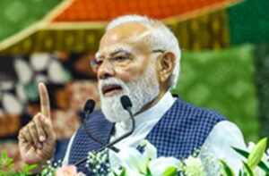 PM Modi : पहली नौकरी पाने वालों को मिलेंगे 15 हजार रुपए, पीएम मोदी 2,400 करोड़ रुपए की प्रोत्साहन राशि करेंगे वितरित