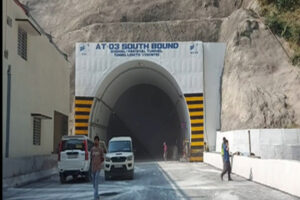 Amarnath Yatra : जम्मू-श्रीनगर हाईवे पर 3.5 किमी लंबी टनल तैयार, अमरनाथ यात्रा होगी आसान
