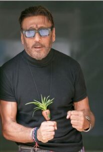Jackie Shroff and Sonu : अंतर्राष्ट्रीय योग दिवस 2026: 'हेल्थ है तो सब कुछ है', जैकी श्रॉफ और सोनू निगम ने दिया फिटनेस पर खास संदेश