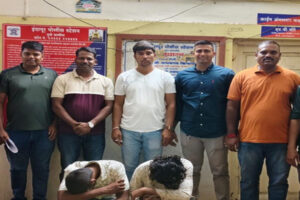 Two accused arrested : इंदापुर लूटकांड का खुलासा, दो आरोपी गिरफ्तार और 56 हजार का माल बरामद