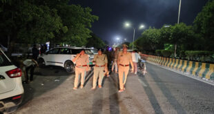 Noida Police on alert : मोहर्रम को लेकर नोएडा पुलिस अलर्ट, अधिकारियों ने किया फ्लैग मार्च