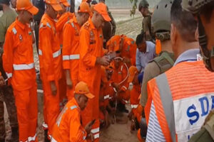 Rescue operations underway : हरियाणाः अंबाला में खेलते समय 220 फीट गहरे बोरवेल में गिरा 4 साल का बच्चा, बचाव कार्य जारी