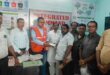 Masks Distributed : स्वच्छताग्राहियों के स्वास्थ्य संरक्षण हेतु हीटवेव जागरूकता अभियान चलाकर औषधि एवं मास्क वितरित