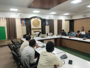 Supply system : जिलाधिकारी ने विद्युत आपूर्ति व्यवस्था की समीक्षा कर निर्बाध सेवा सुनिश्चित करने दिए निर्देश