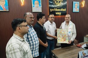 Chief Medical Officer : इंडियन रेडक्रॉस सोसाइटी ने नवागत मुख्य चिकित्साधिकारी डॉ उदय भान सिंह का किया स्वागत