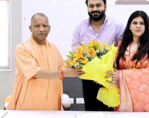 Courtesy call : मुख्यमंत्री योगी आदित्यनाथ से जिला पंचायत अध्यक्ष गौरव चौधरी और मोनिका यादव ने की शिष्टाचार भेंट