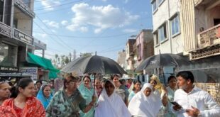 Devotees thronged the venue : श्रद्धा और भक्ति के बीच आर्यिका संघ का भव्य मंगल विहार संपन्न, उमड़े श्रद्धालु