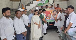 Remembered with respect : कांग्रेसियों ने बिस्मिल जयंती मनाई, राजेश पायलट को श्रद्धांजलि देकर किया स्मरण सम्मानपूर्वक