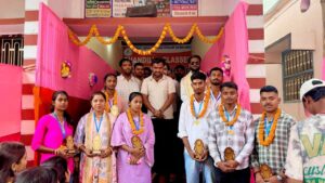 Shandilya Classes : बिहार पुलिस परीक्षा में 12 विद्यार्थियों की सफलता से शांडिल्य क्लासेज ने रचा इतिहास