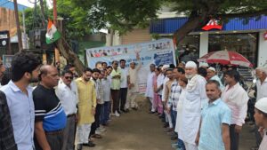 Environmental Conservation : हापुड़ में कांग्रेस का हस्ताक्षर अभियान, पर्यावरण संरक्षण का दिया संदेश