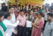 Submitted a memorandum : प्रतियोगी परीक्षाओं में अनियमितताओं के विरोध में छात्र-छात्राओं का शांतिपूर्ण प्रदर्शन, एसडीएम को सौंपा ज्ञापन