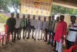 Sharbat Distribution : भीषण गर्मी में समाजसेवियों ने किया शरबत वितरण, राहगीरों को मिली राहत और मानव सेवा का दिया संदेश