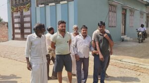 Panic spread : हाईटेंशन तार टूटकर सड़क पर गिरा, चरथावल में बड़ा हादसा टला, दहशत फैली