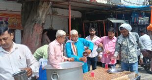 Participation : सीटीआई चौराहा गोविंद नगर शिव मंदिर पर शरबत वितरण कार्यक्रम में समाजसेवियों की रही सहभागिता