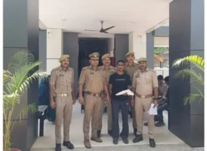 Illegal country-made pistol seized : फोन पर बात करने से इंकार करने पर प्रेमिका को गोली मारने वाला आरोपी गिरफ्तार, अवैध तमंचा बरामद