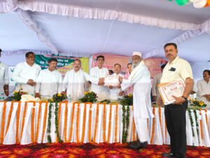 Farmers received : प्राकृतिक खेती कार्यशाला एवं जैविक मेले में किसानों को मिली आधुनिक कृषि तकनीकों की जानकारी