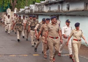 Security and Harmony : मुहर्रम पर्व पर शांति, सुरक्षा और सौहार्द बनाए रखने पुलिस का व्यापक फ्लैग मार्च