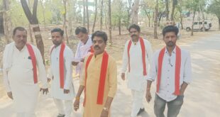 Public Outrage Against : पटेरा में अवैध शराब के खिलाफ जनआक्रोश, थाना प्रभारी को सौंपा गया ज्ञापन