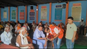 Elderly people in old age homes : फादर्स डे पर वृद्धाश्रम में वृद्धजनों का सम्मान, सेवा और संवेदनाओं का अद्भुत संगम