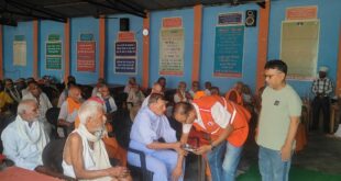 Elderly people in old age homes : फादर्स डे पर वृद्धाश्रम में वृद्धजनों का सम्मान, सेवा और संवेदनाओं का अद्भुत संगम