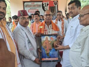 Defender of Democracy : संविधान हत्या दिवस पर लोकतंत्र रक्षक सेनानियों का सम्मान, आपातकाल के काले अध्याय को किया गया याद