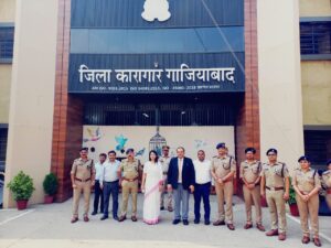 Assessment : जिला जज, डीएम और एसपी ने हापुड़ जिला कारागार का संयुक्त निरीक्षण कर व्यवस्थाओं का लिया जायजा