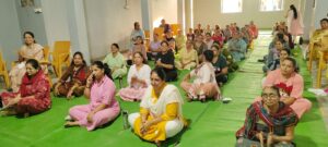 Yogamrit Camp Concludes : सिंधी धर्मशाला दमोह में योगामृत शिविर संपन्न, योग से स्वस्थ जीवन का संदेश दिया गया
