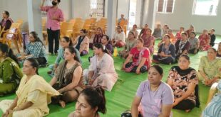 Dharamshala, Damoh : सिंधी धर्मशाला दमोह में योगामृत योग शिविर संपन्न, योग से निरोगी जीवन अपनाने का दिया गया संदेश