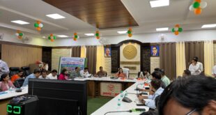 Environment under the chairmanship of : हापुड़ में जिलाधिकारी की अध्यक्षता में पर्यावरण, वृक्षारोपण और गंगा समिति की संयुक्त समीक्षा बैठक आयोजित हुई