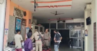 Police have launched an investigation : उत्तर प्रदेश : वीडियो कॉल पर प्रेमिका के सामने युवक ने होटल में लगाई फांसी, पुलिस जांच में जुटी