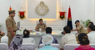 Disposal directed : जौनपुर में वरिष्ठ पुलिस अधीक्षक ने जनसुनवाई कर फरियादियों की समस्याएं सुनीं, त्वरित और निष्पक्ष निस्तारण निर्देशित किया